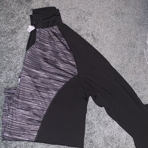 Women’s Everlast XL athletic 3/4 zip top